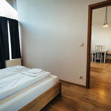 Apartman 114 *
